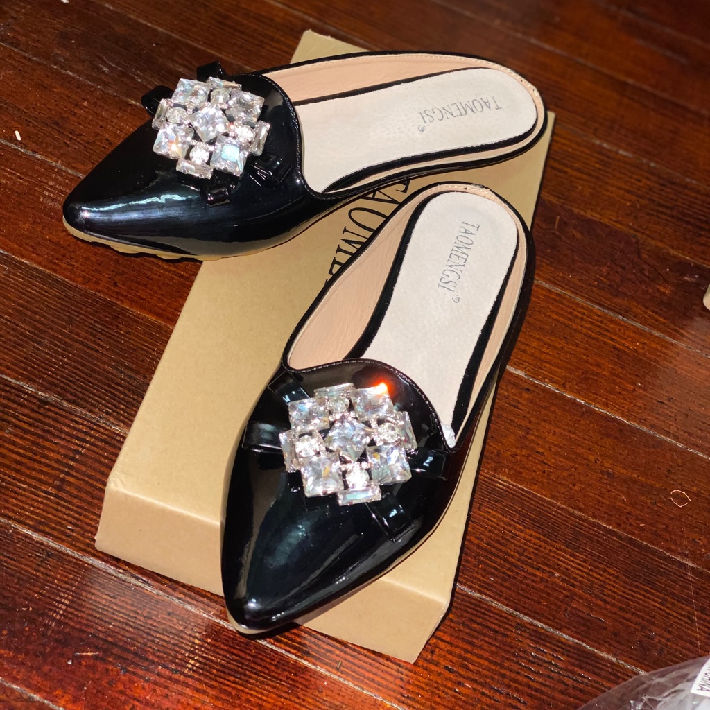 Diamond Stud Mule